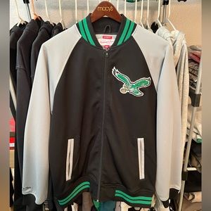 Mitchell & Ness Philadelphia Eagles Black, Silver & Kelly Green Track Jacket. XL